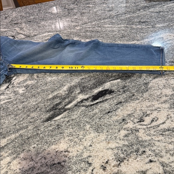 Hudson Blue Barbara Skinny Jeans - Picture 9 of 9